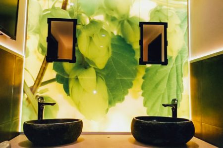 Digitaldruck auf Glas Fotos Bilder und Steinoptik auf Glas dank Glasdruck - Bayernglas - Glaserei München Landshut Wartenberg Bayern